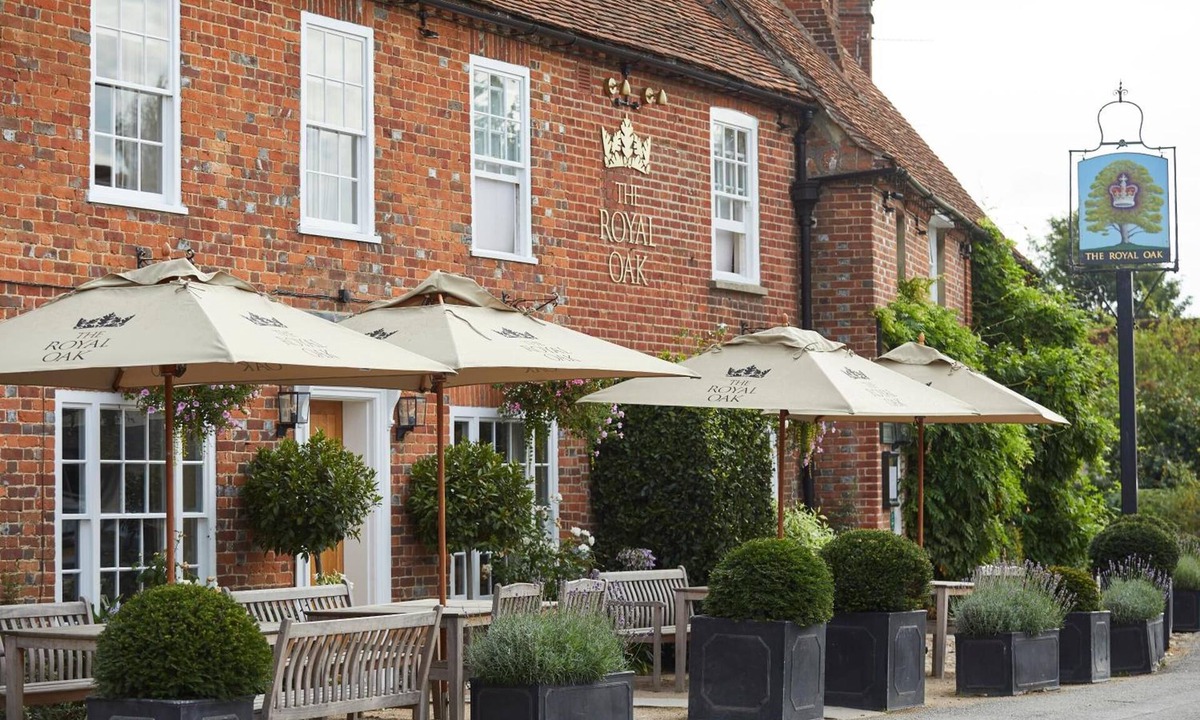 Yattendon Hotel | The Royal Oak