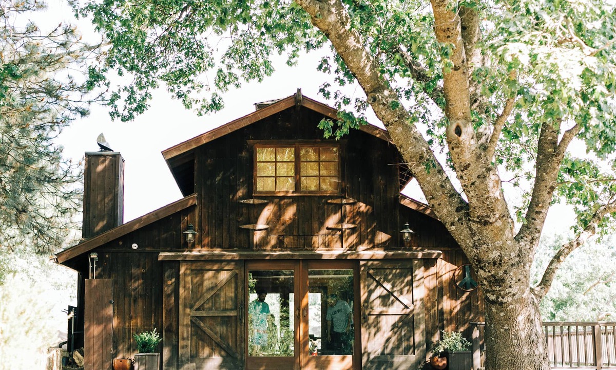Julian House | The Rustic Barn at Sacred Mountain: Vintage Barn, Stargazing, Spa, Volcan Mtn.