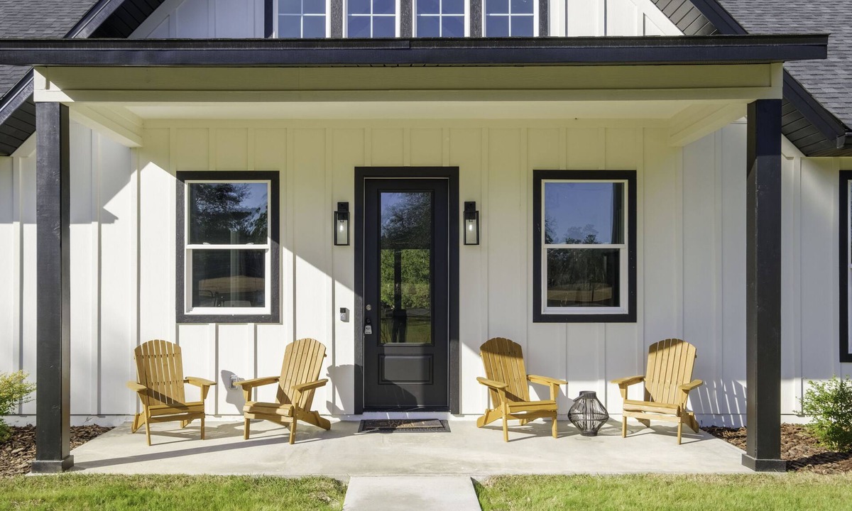 High Springs House | The Rustic River Retreat at Ginnie Springs