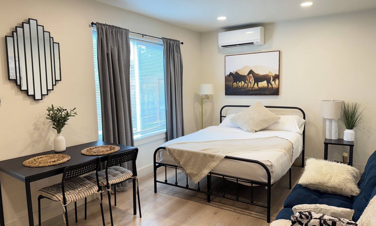 Vancouver Apartment | The Sable Stay