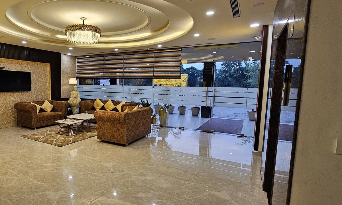 Panchkula Urban Estate Hotel | The Saffron Park
