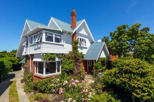 Timaru Bed & Breakfast | The Sanctuary Beach Side & Spa