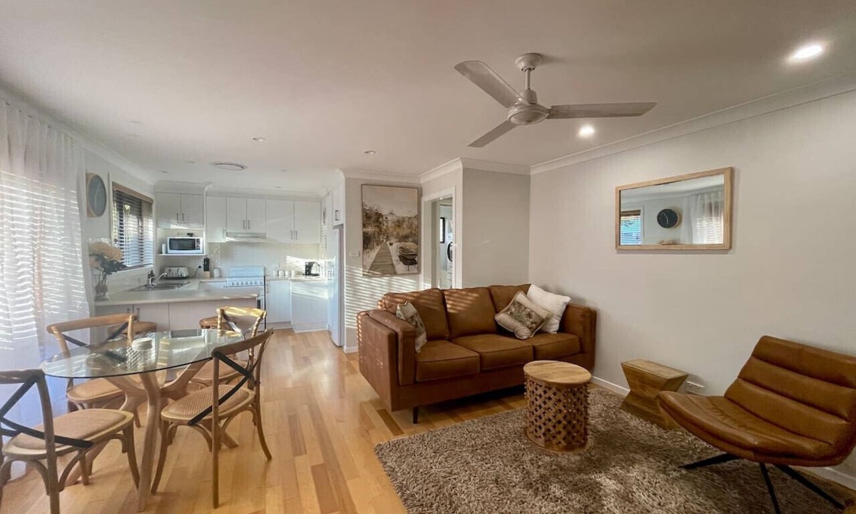 Sawtell House | The Sandy Villa on First Avenue