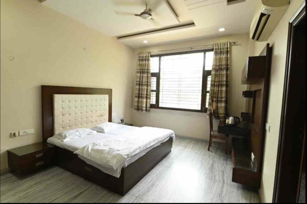 Jaipur House | The Sanidhya Cottage