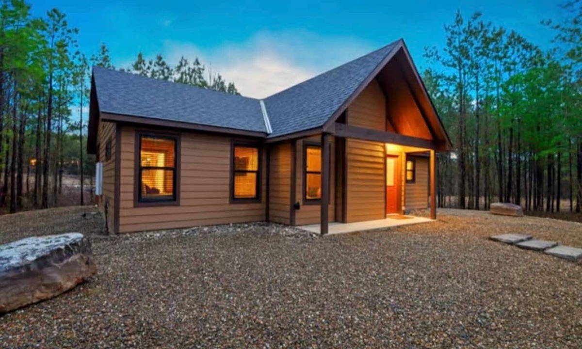 Pickens Cabin | The Scarlet Pines