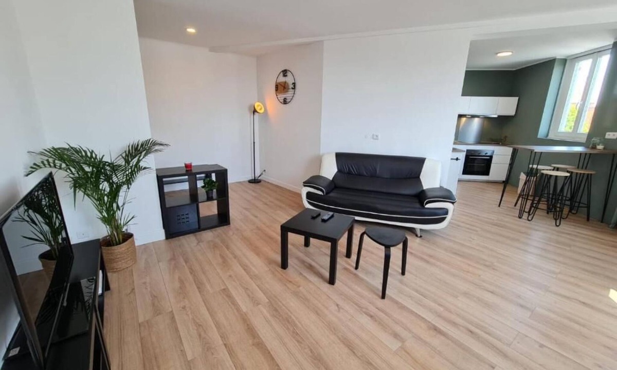 Arras Apartment | The Scottman House