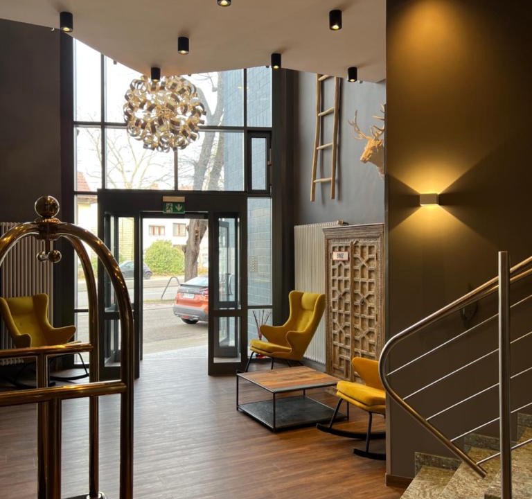 Weststadt Hotel | the season