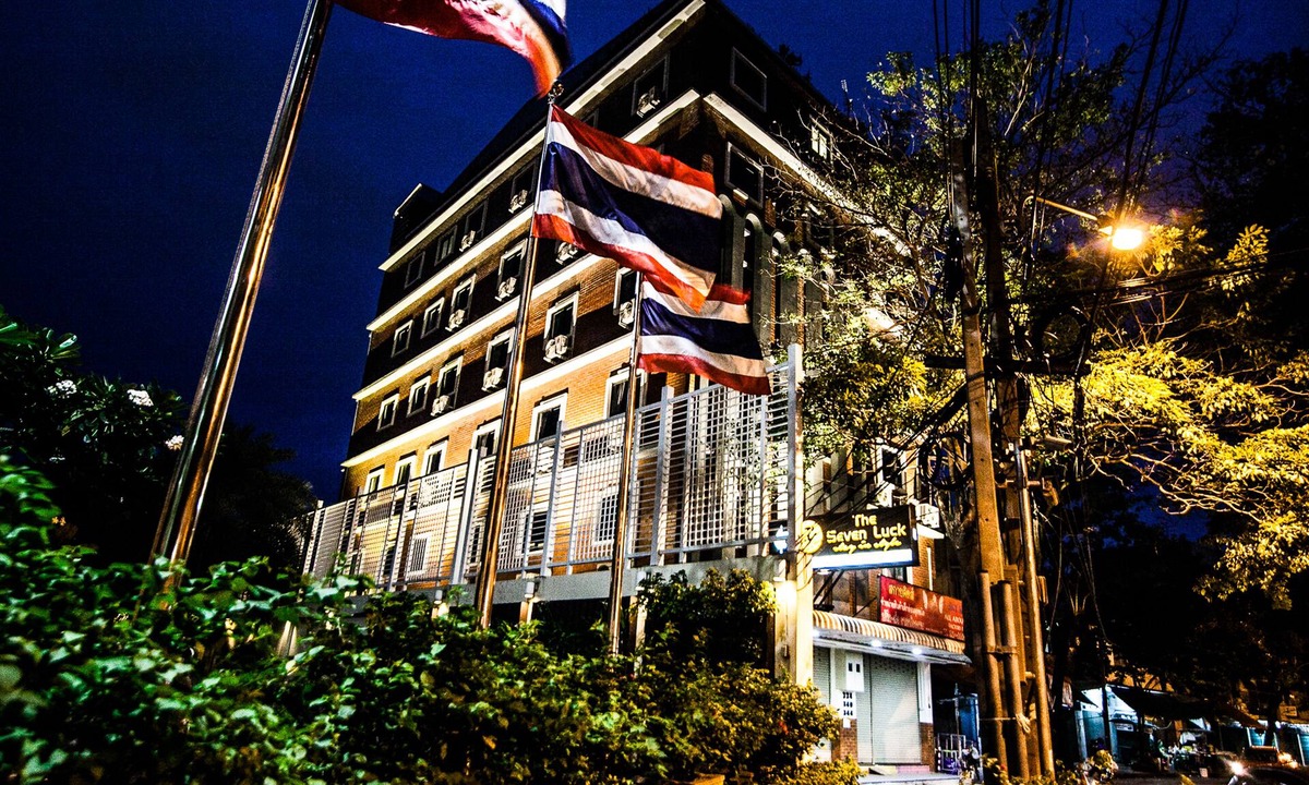Khlong Maha Nak Hotel | The Seven Luck