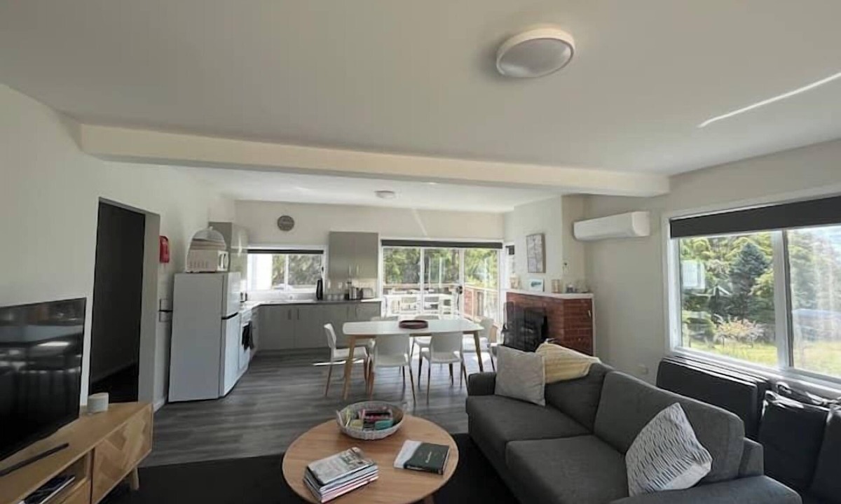 Adventure Bay House | The Shack on Francis