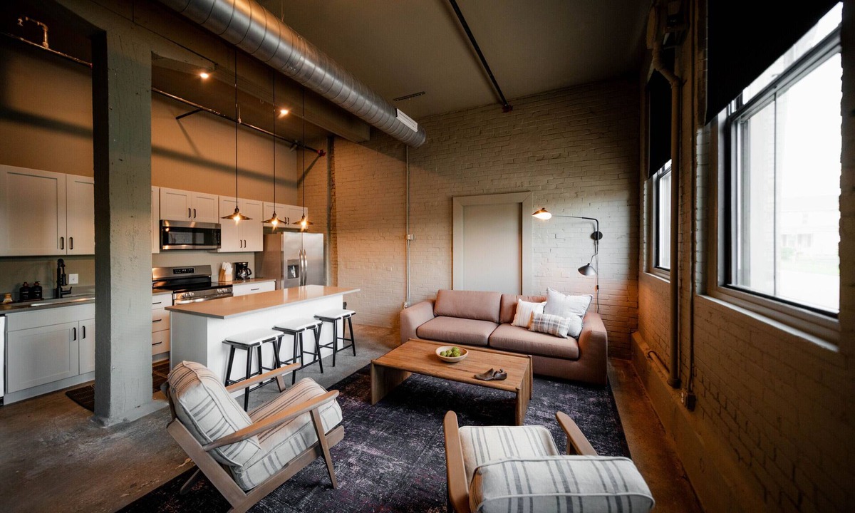 Lancaster Apartment | The Shumaker | Unit 101 | Modern Lancaster Apt