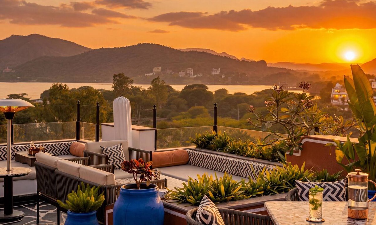 Shavri Colony Hotel | The Sierra - By The Lake