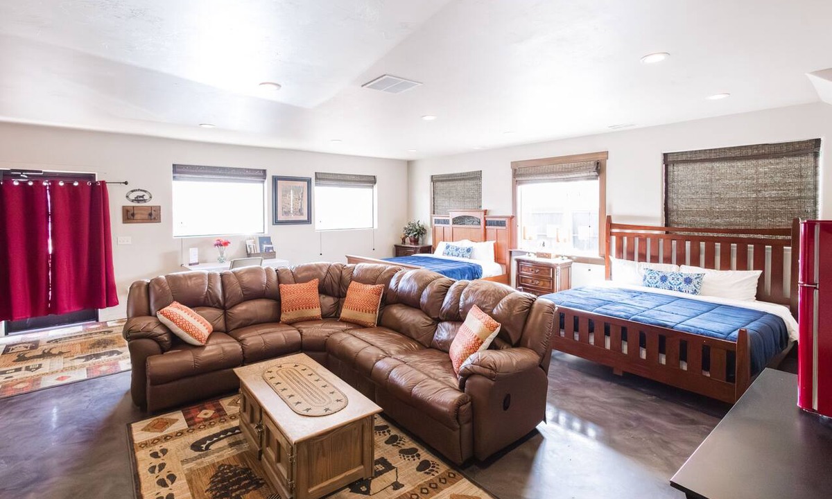 Four Corners Apartment | The Silver Spur | Quiet Studio Near Bozeman