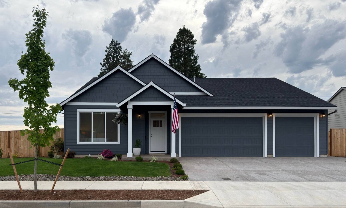 Silverton House | The Silverton House - A Modern Family Retreat