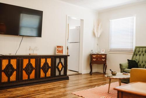 Downtown Klamath Falls House | The Stardust Cottage Near Downtown Klamath Falls