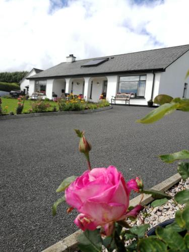 Louisburgh Bed & Breakfast | The Three Arches