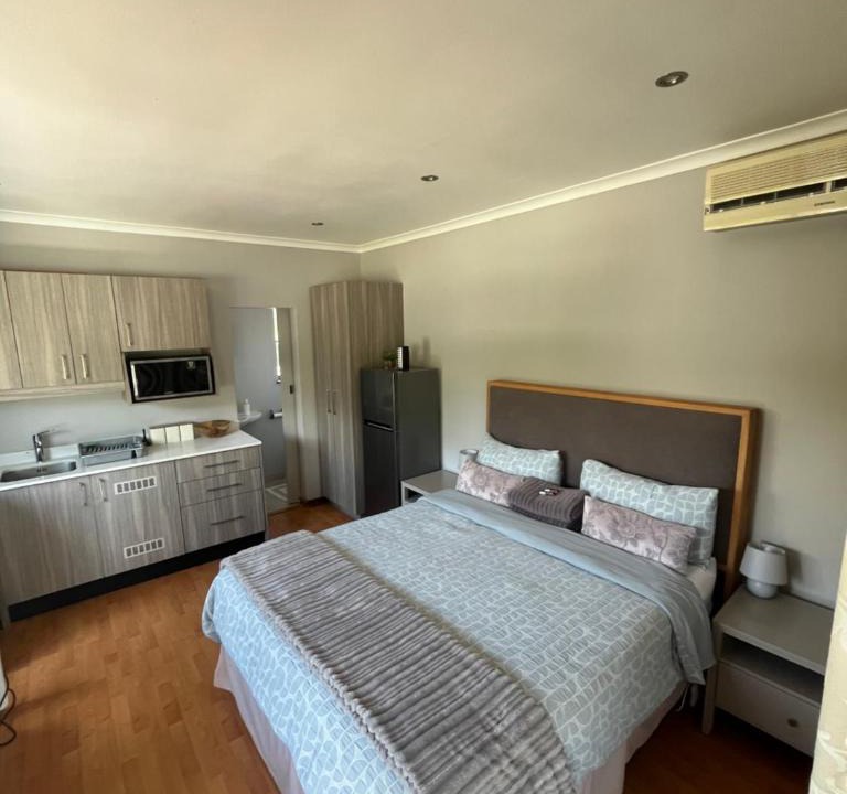 Winston Park Apartment | The Three Trees
