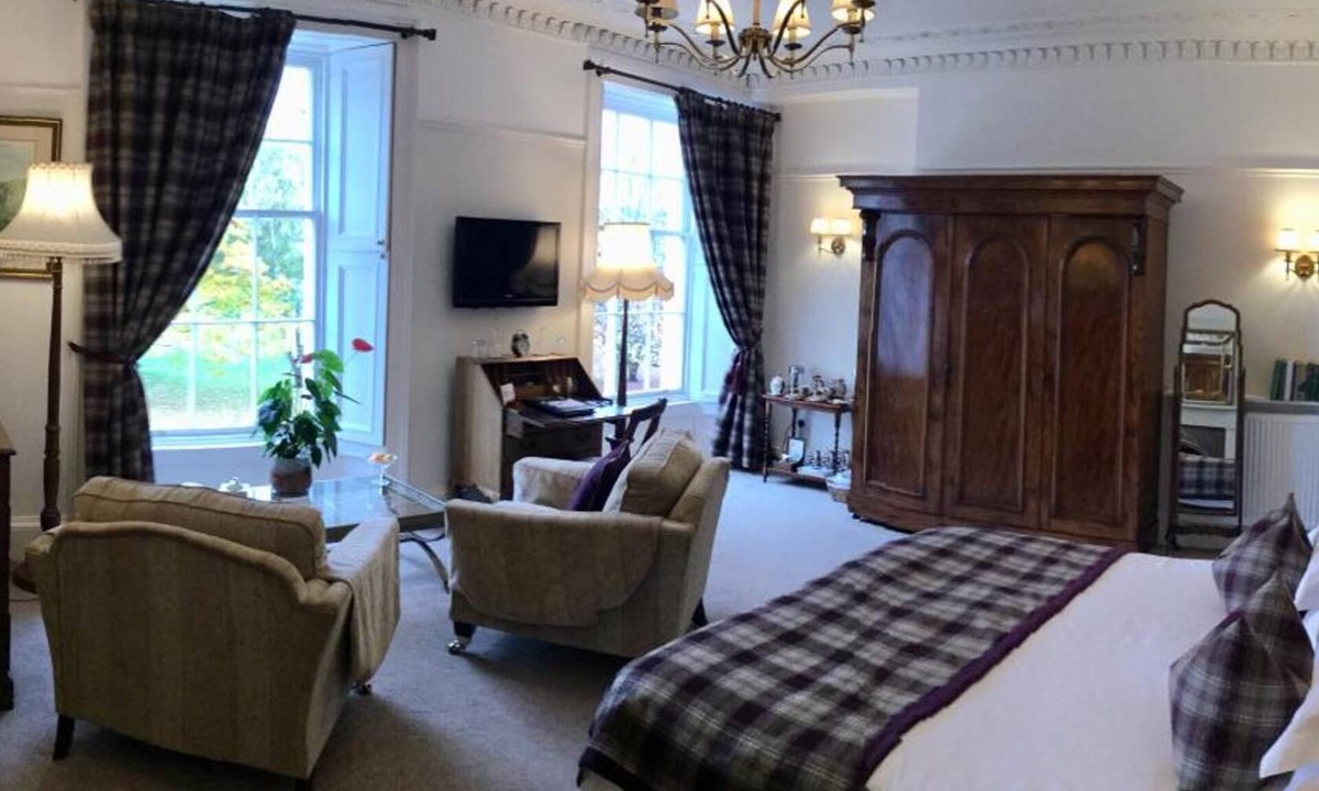 Perth House | The Townhouse