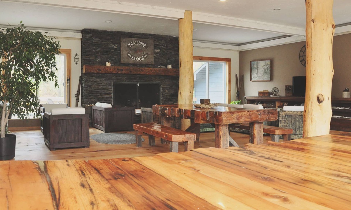 Killington House | The Trailside Inn