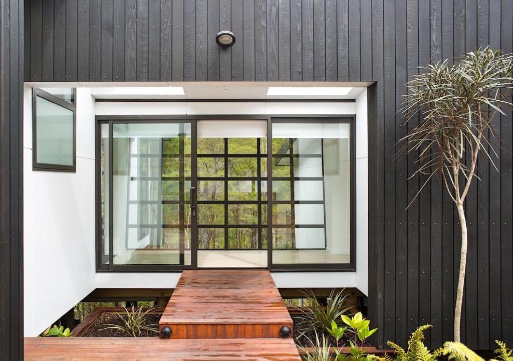 Ngaio Bay House | The Treehouse - Kaiteriteri Holiday Home