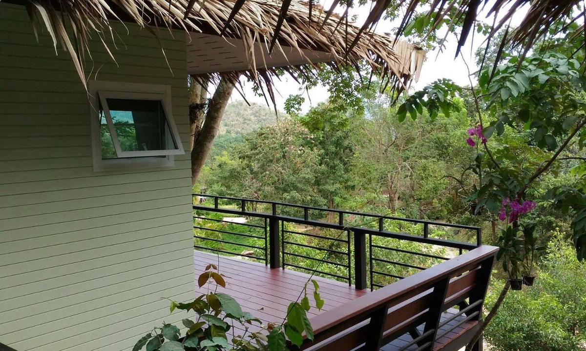 Suan Phueng Hotel | The Triple M Mountain Resort