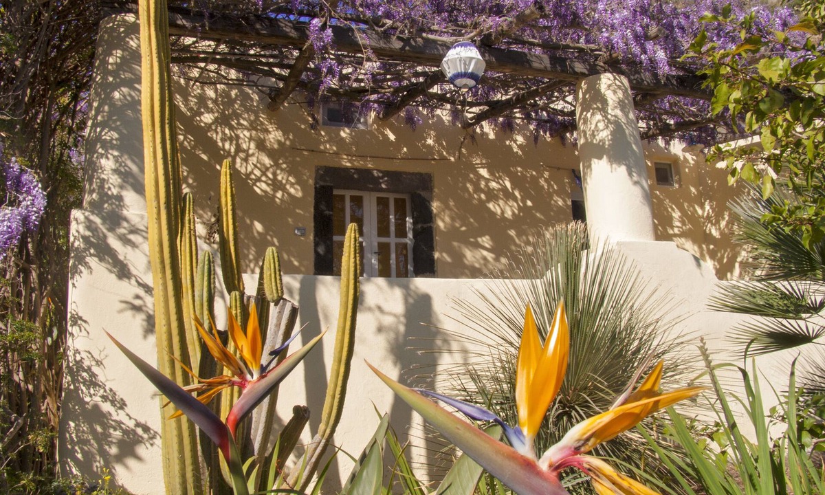 Lipari House | The typical Eolian style to a very high standard