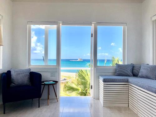 Cliftons Hotel | The Unique Beachfront Lighthouse