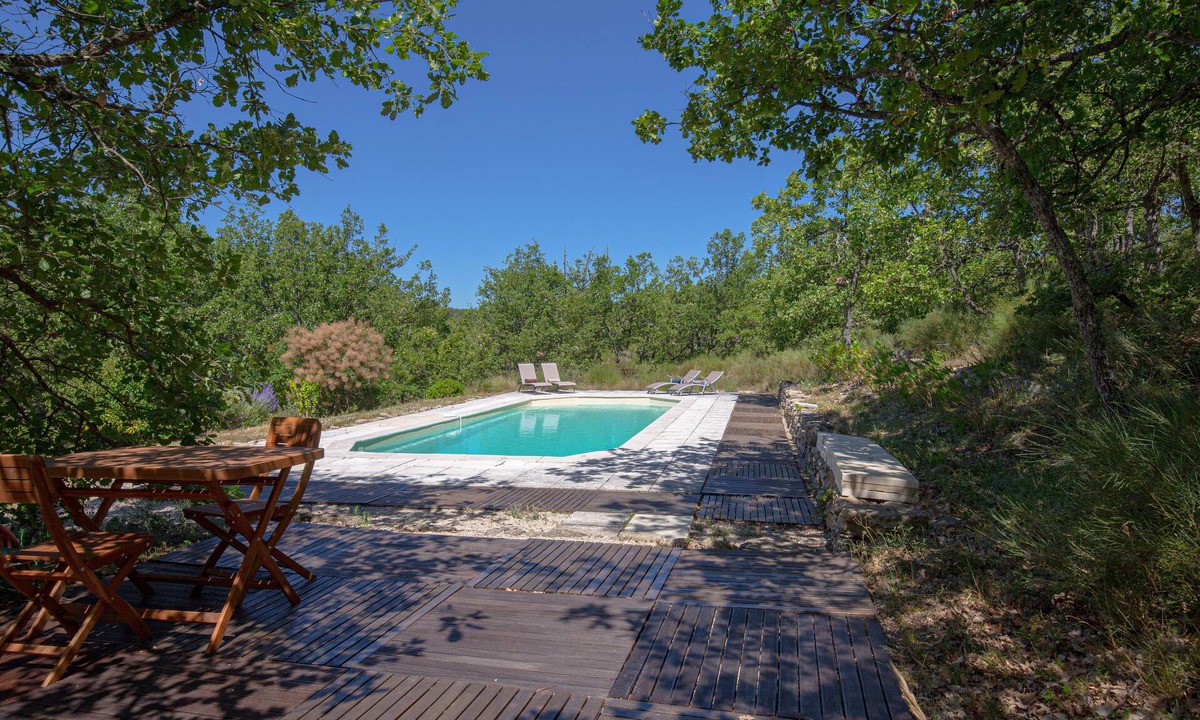 Saint-Martin-de-Castillon House | The valley Canin