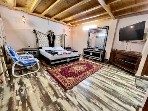 Murree House | The Valley View Pent House