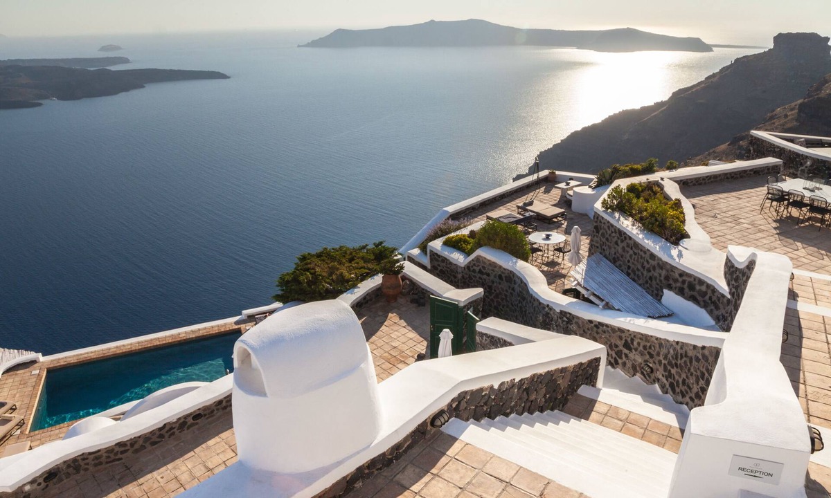 Imerovigli Hotel | The Vasilicos