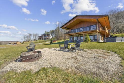 McHenry House | THE VIEW Hot Tub Fire Pit Private