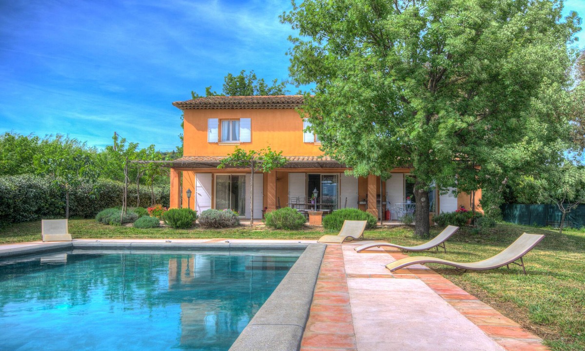 Grimaud Villa | The Vignaux bastide