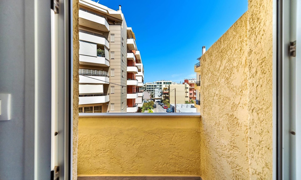 Heraklion Apartment | The Walls Studios 105