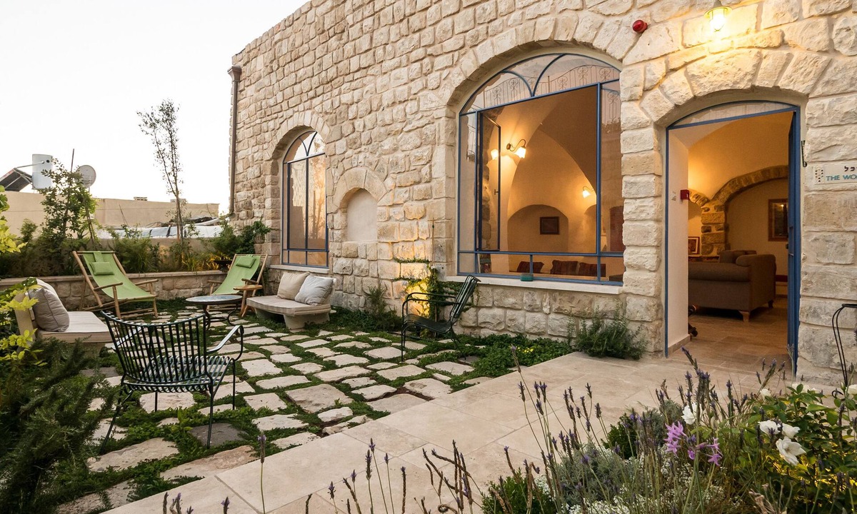 Artists Colony House | The Way Inn