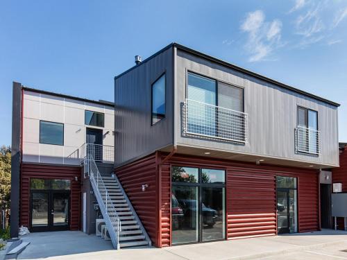 Friday Harbor House | The Web Suites