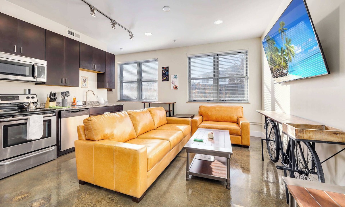 Roanoke Apartment | The West End Flats