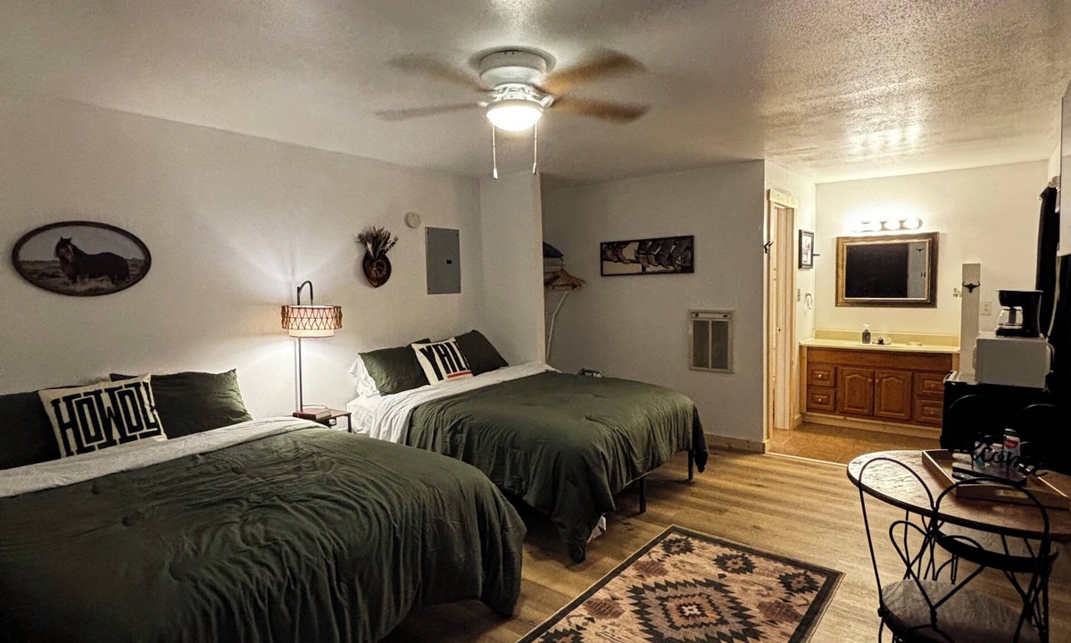 Eminence House | The Western