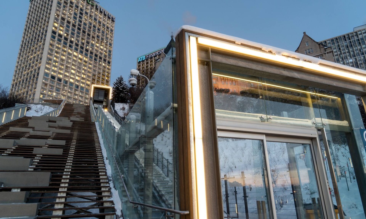 Downtown Edmonton Hotel | The Westin Edmonton