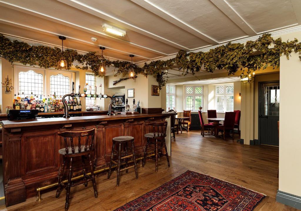 Beetham Hotel | The Wheatsheaf at Beetham