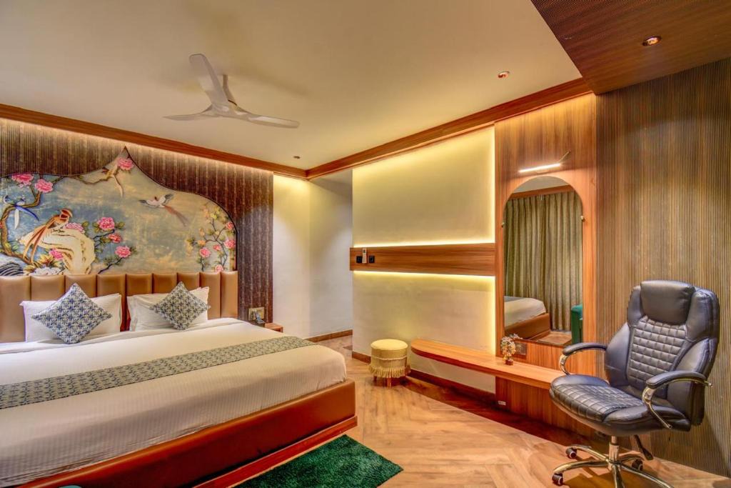 Mysore Hotel | The White Castle Hotel