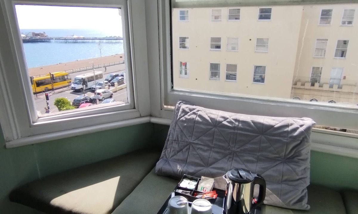 Kemptown Hotel | The Willows