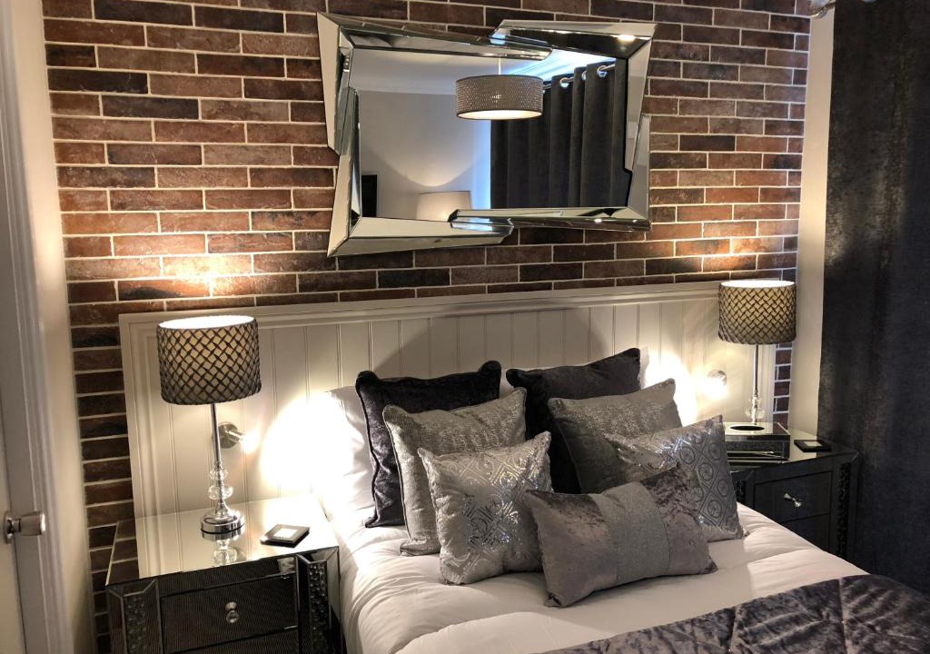 Lowestoft Hotel | The Wolf Inn