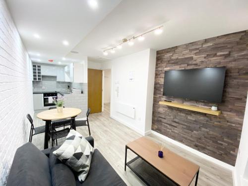 Market Street Apartment | The Works - Private one bedroom apartment