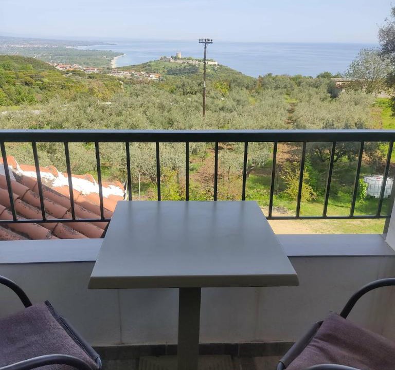 Anatolikos Olimpos Apartment | Thea apartments 2