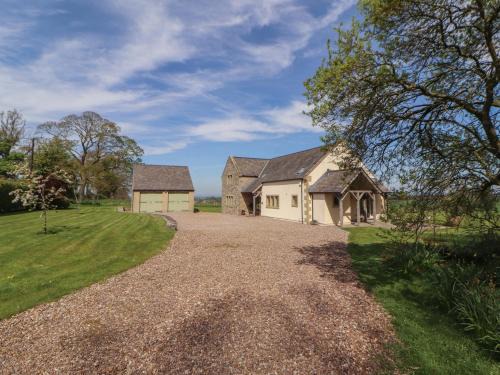 Carlisle House | Thimble Hill