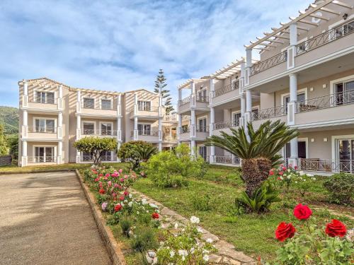 Acharavi Apartment | Thinalos Hotel