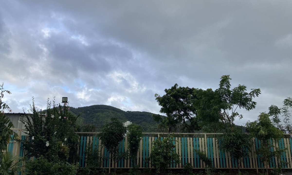 Kadadhe House | This is beautiful hill facing sacred farmhouse