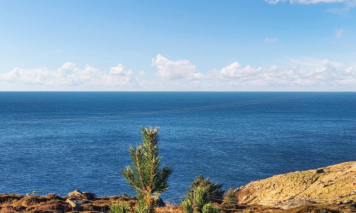 Farsund House | This spacious vacation home with a wonderful view of the sea welcomes you to the Lista peninsula.