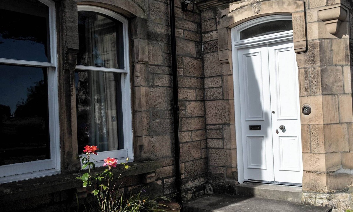 Elgin Cottage | This stunning Victorian property has just finished a full renovation.