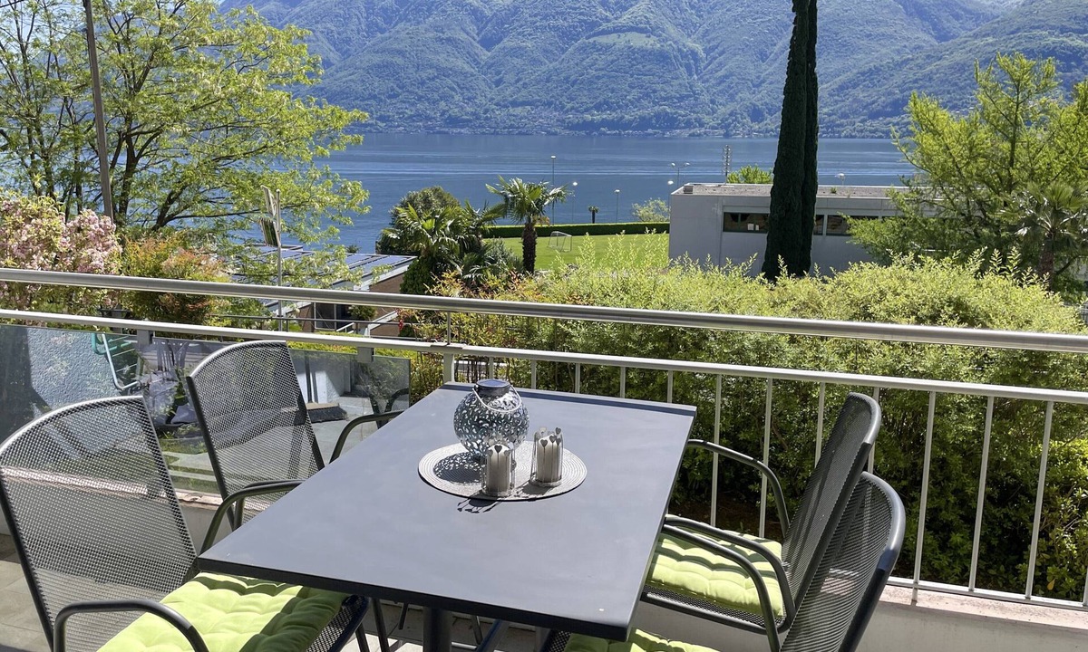 Brissago Apartment | This well-maintained apartment is situated in an attractive location near the ce
