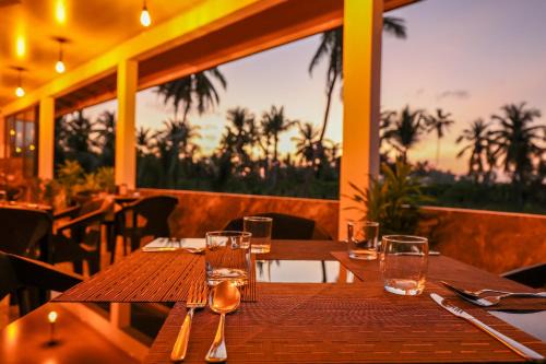 Thoddoo Hotel | Thoddoo Island Holiday